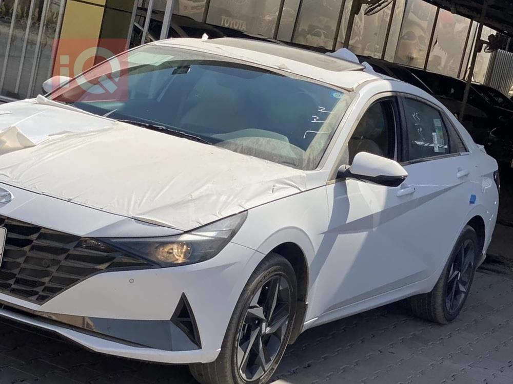 هیوندای ئەلەنترا